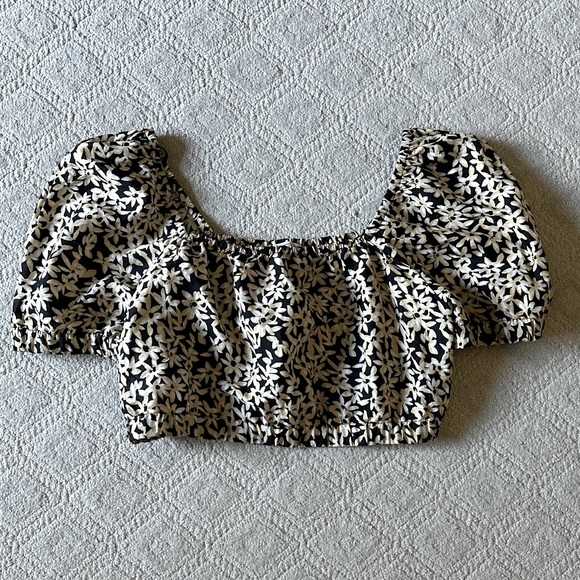 & Other Stories Women’s Yellow Floral Printed Puff Sleeve Crop Top Size Medium - Picture 3 of 8